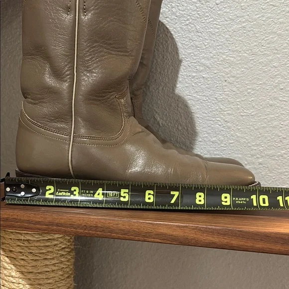 Justin Classic Taupe/Grey Leather Cowboy Boots. Size 7B. EUC! - Picture 12 of 13